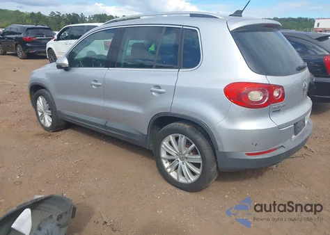 2010 Volkswagen Tiguan Sel из США, поврежденный, VIN WVGAV7AX7AW537422